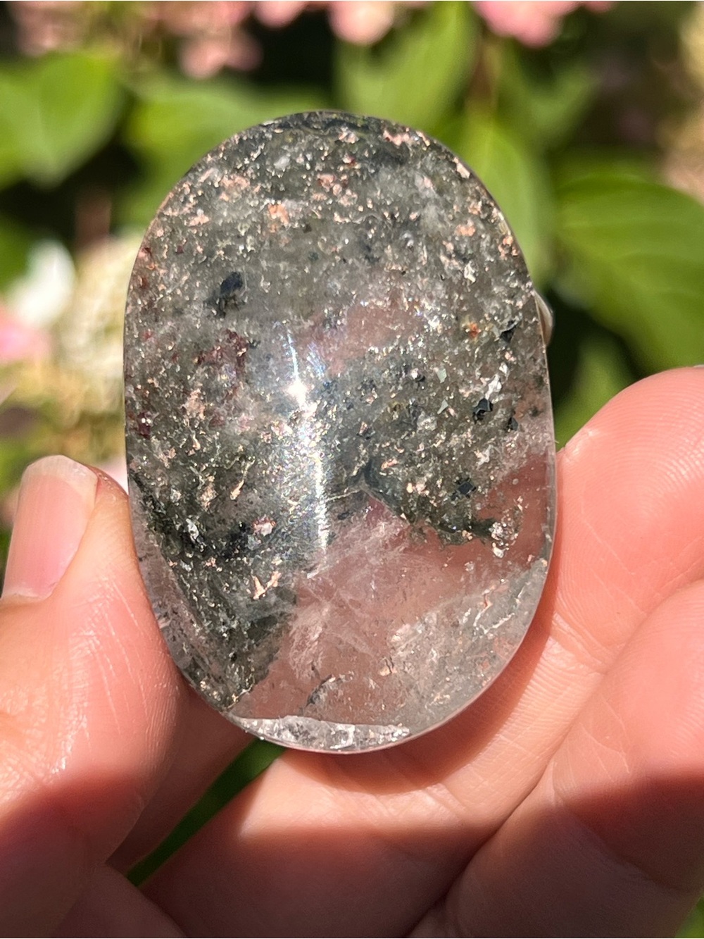 Garden (1) Quartz PalmStone | crystal